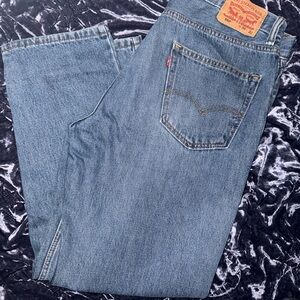 Levi's Classic Straight Men's Jeans in Denim Blue
